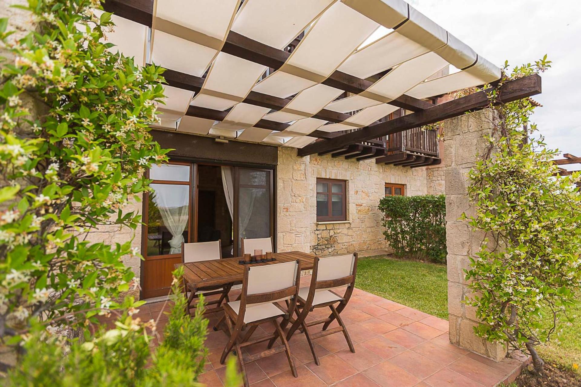 Rastoni Retreats #Feelslikehome Áfitos Exterior foto