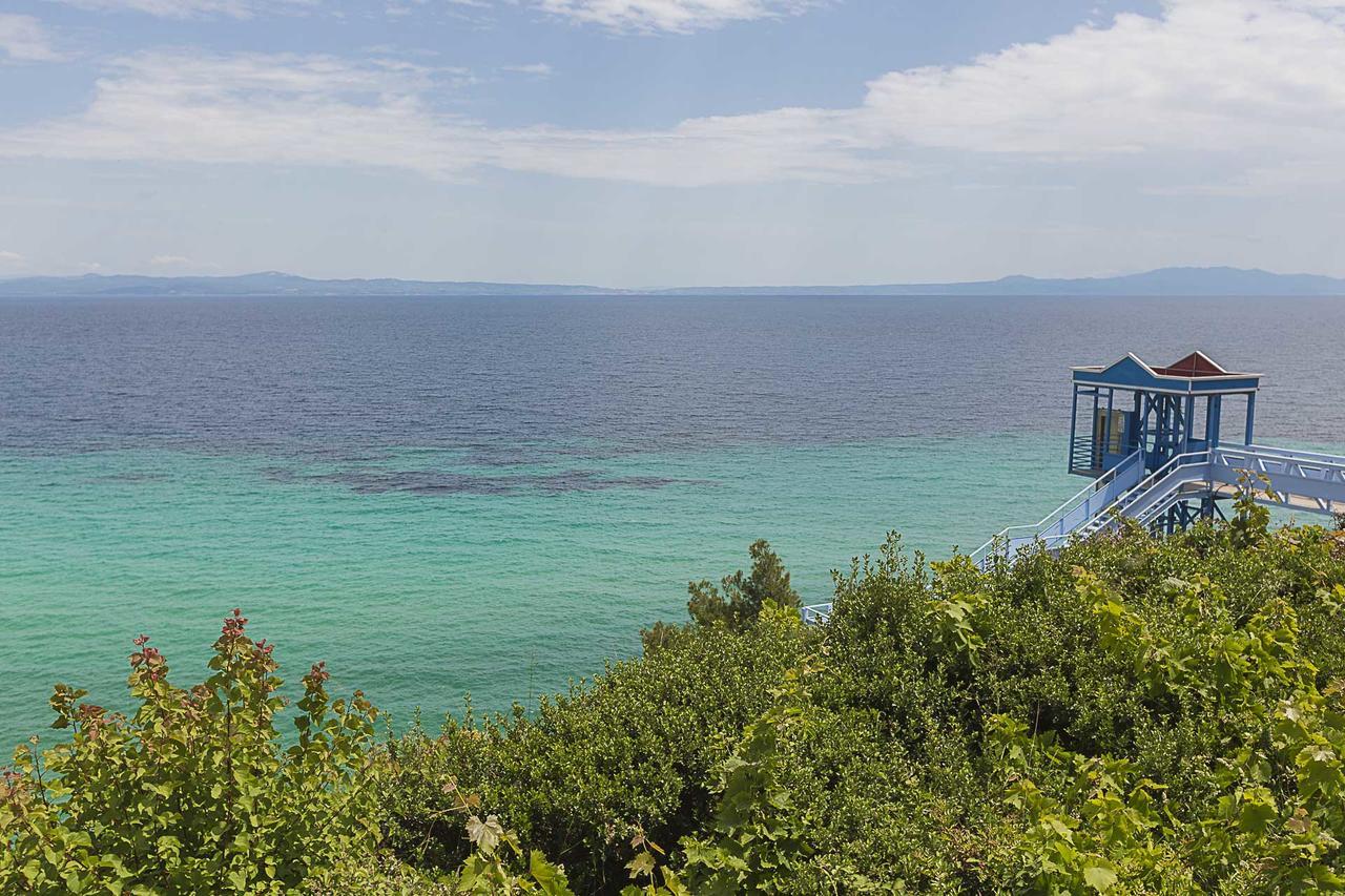 Rastoni Retreats #Feelslikehome Áfitos Exterior foto