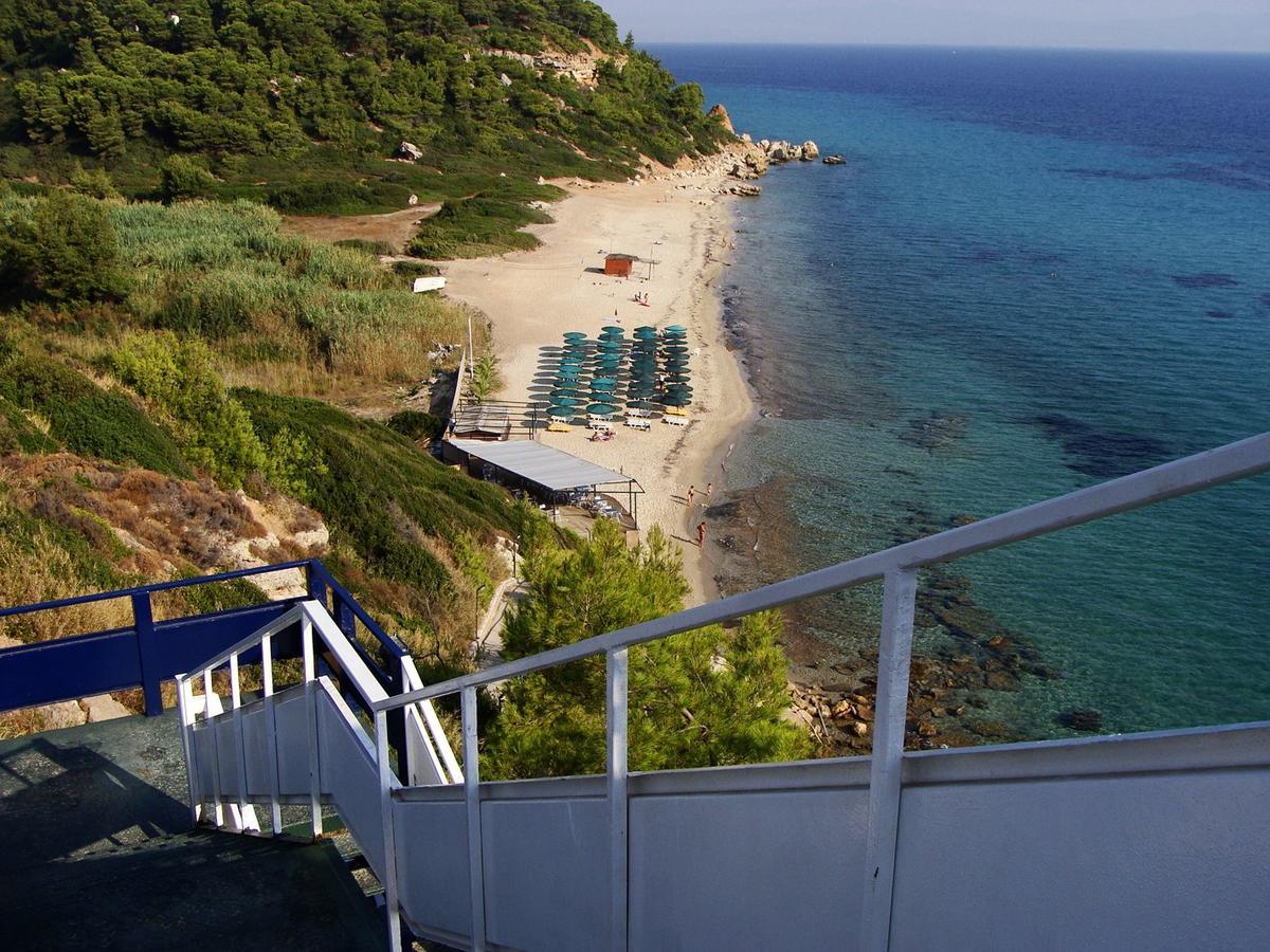 Rastoni Retreats #Feelslikehome Áfitos Exterior foto