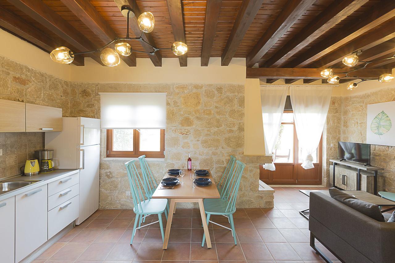 Rastoni Retreats #Feelslikehome Áfitos Exterior foto